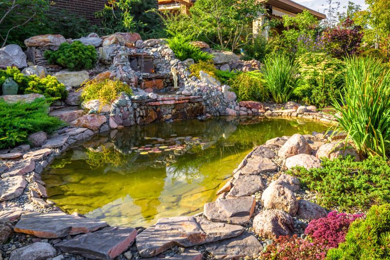 The Best Water Features For Your Yard - Shrubhub