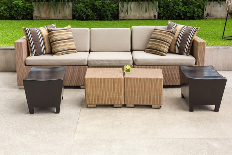 Outdoor Couch: Does Your Home Need One? This Will Help You Decide! - Shrubhub