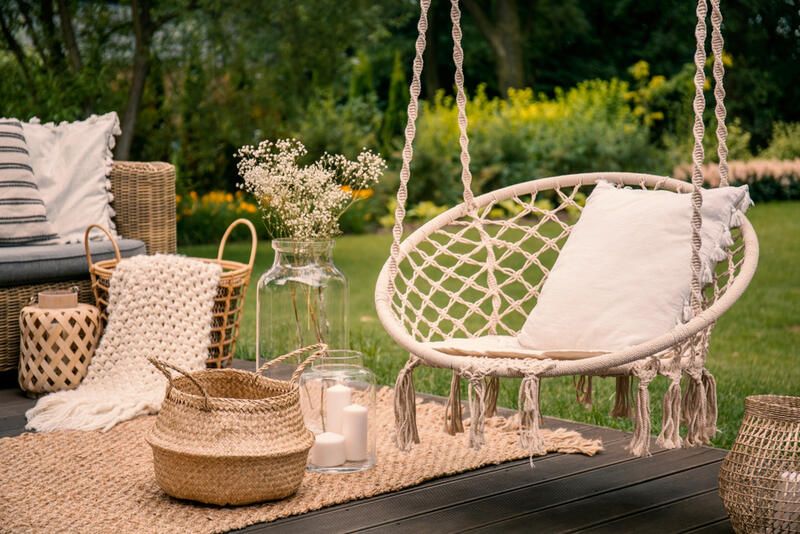 Outdoor Couch: Does Your Home Need One? This Will Help You Decide! - Shrubhub