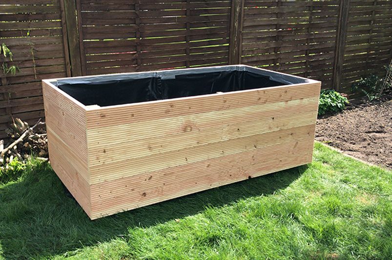 Cold-Weather Container Gardening: Overwintering Plants in Small Yards with Ease - Shrubhub