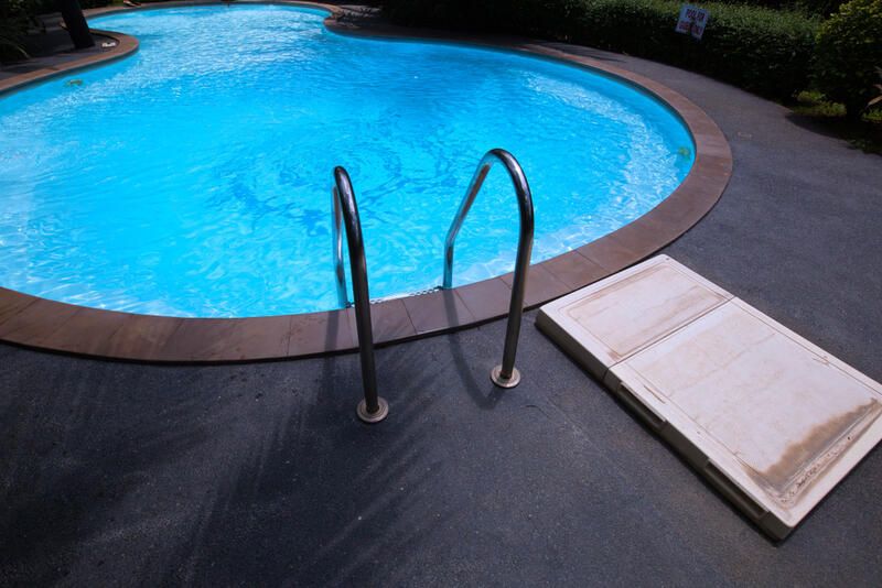Size Doesn’t Matter For A Perfect Cocktail Pool! - Shrubhub