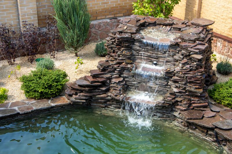 Traditional Luxury Designs: The Essentials of Classic Landscaping Design - Shrubhub