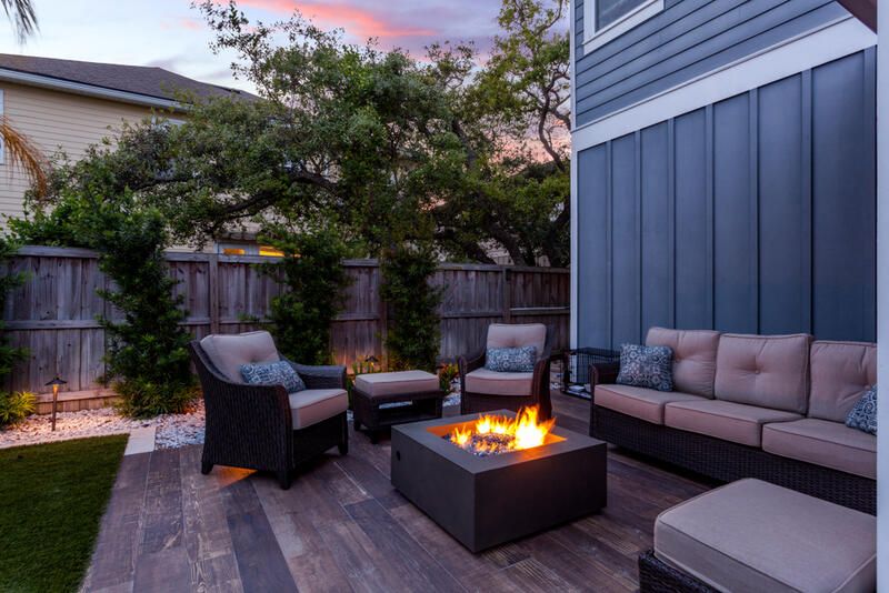 Backyard Deck Ideas for A Beautiful Outdoor Living Space - Shrubhub