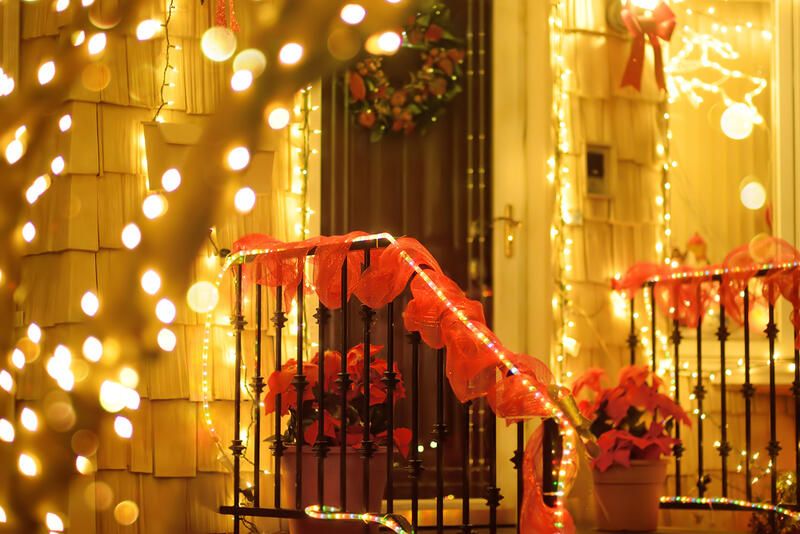 Fun Outdoor Decoration Ideas for Christmas - Shrubhub