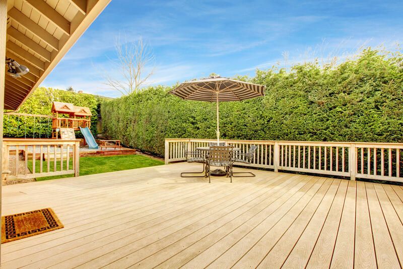 Top Rated Decking Color Ideas for 2023 - Shrubhub