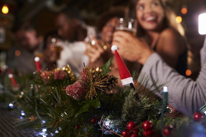 15+ Awesome Outdoor Christmas Party Ideas For A Memorable Holiday - Shrubhub