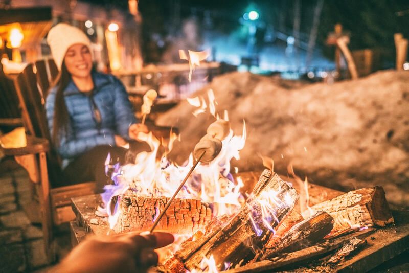 4 Outdoor Winter Party Ideas: Tips for a Frosty Blast - Shrubhub