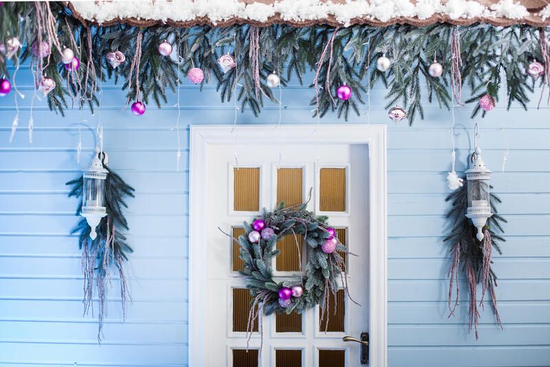 DIY Christmas Wreath Ideas: Make Your Home Stand out With these Great Designs! - Shrubhub