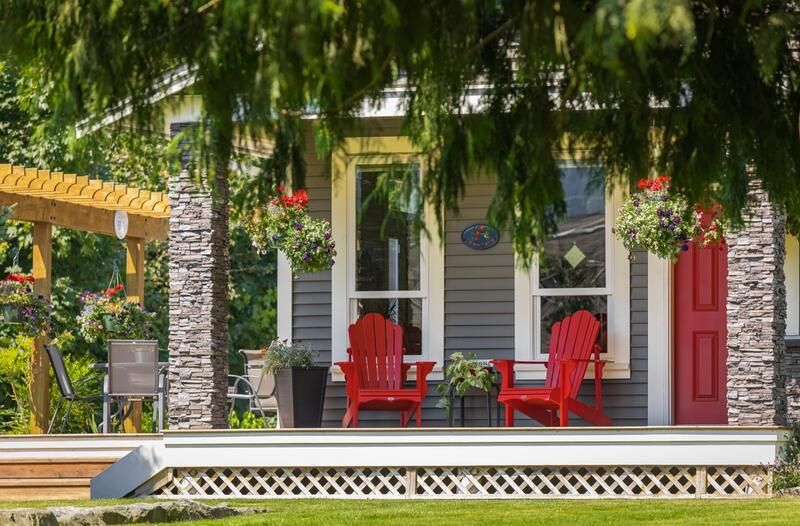 12 Modern Front Porch Ideas To Give Your Yard A Glow-Up! - Shrubhub