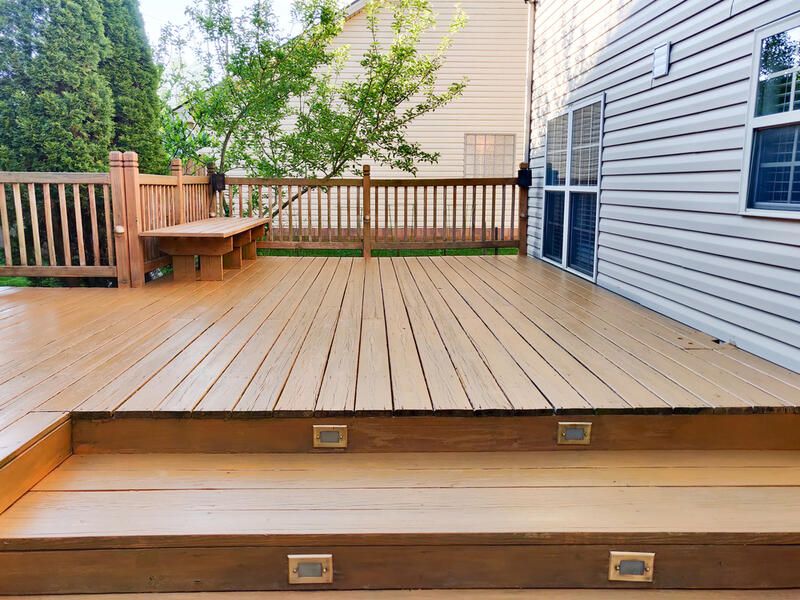 Deck vs. Patio - The Pros and Cons