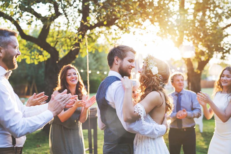 Everything You Need To Know About Planning an Outdoor Wedding - Shrubhub