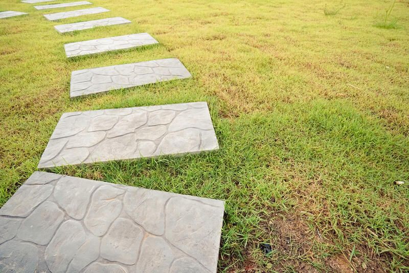 DIY Stepping Stones Ideas to Try In Your Yard - Shrubhub