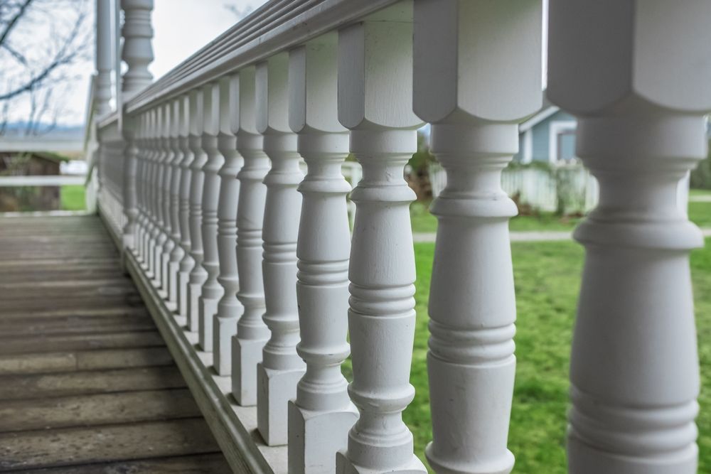 The Best Deck Railing Styles and Design Ideas for 2024 - Shrubhub