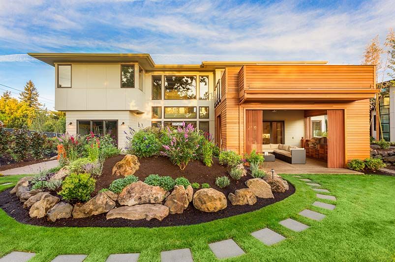 The Best Current Landscaping Trends Worth Your Time - Shrubhub