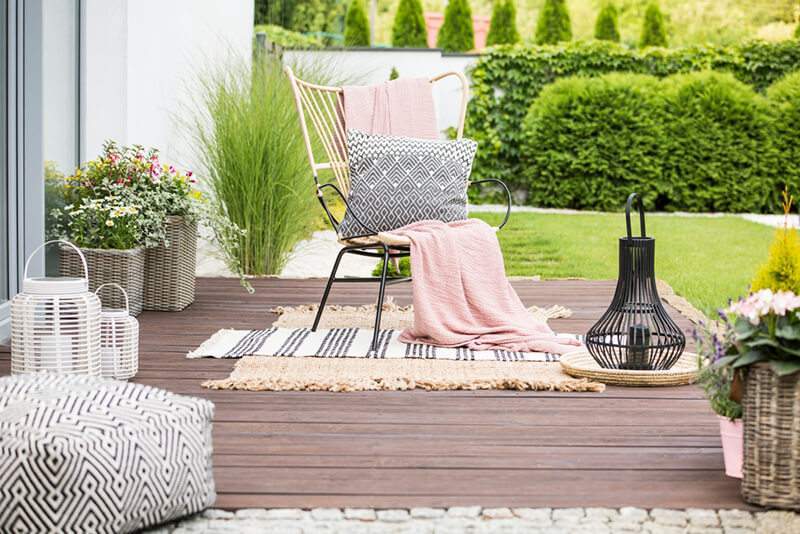 3 Different Price Points For The Ultimate Side Yard Makeover